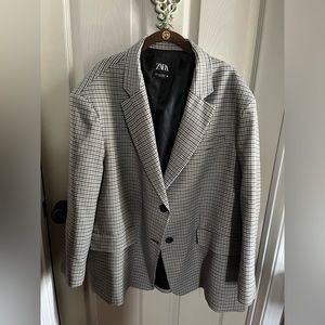 Women’s Plaid checkered blazer with shoulder pads, like new